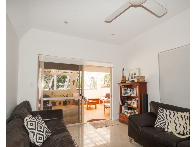 9/6 Corona Street, Sunshine Beach QLD 4567