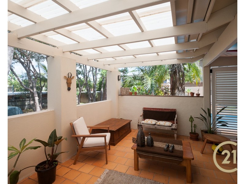 9/6 Corona Street, Sunshine Beach QLD 4567