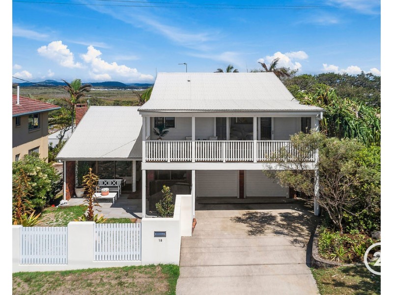 18 Pelican Street, Peregian Beach QLD 4573