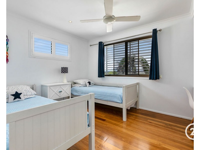 18 Pelican Street, Peregian Beach QLD 4573