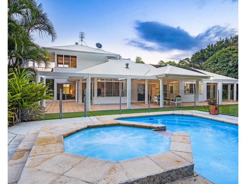 9 Upland Court, Tinbeerwah QLD 4563