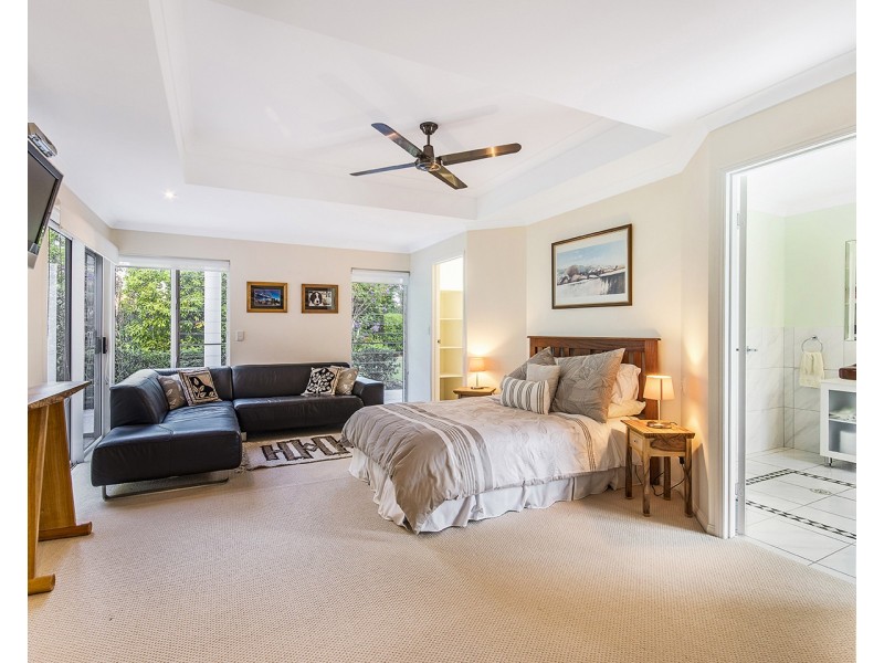 9 Upland Court, Tinbeerwah QLD 4563