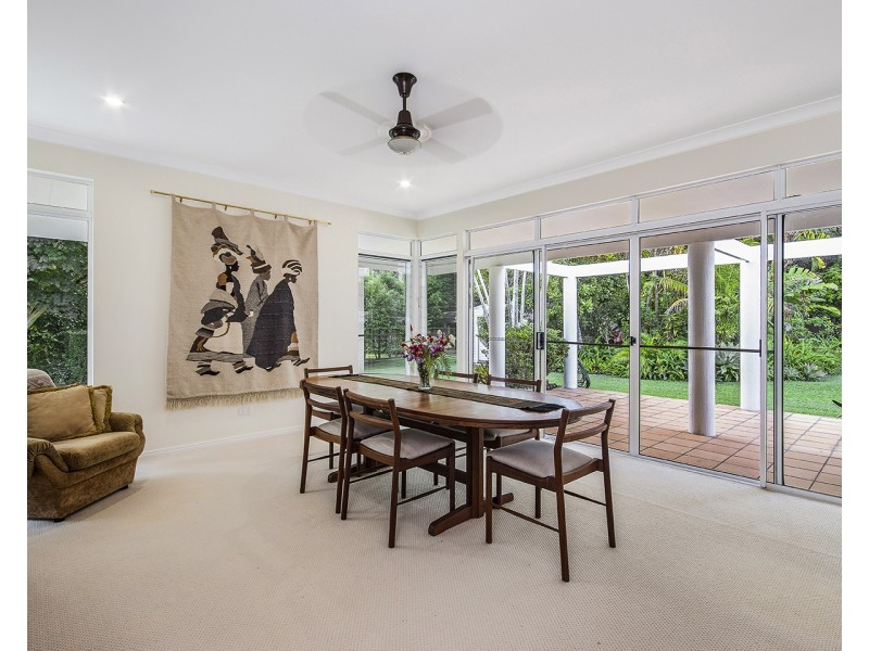 9 Upland Court, Tinbeerwah QLD 4563