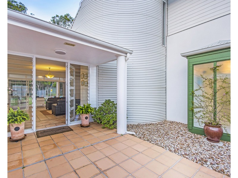 9 Upland Court, Tinbeerwah QLD 4563