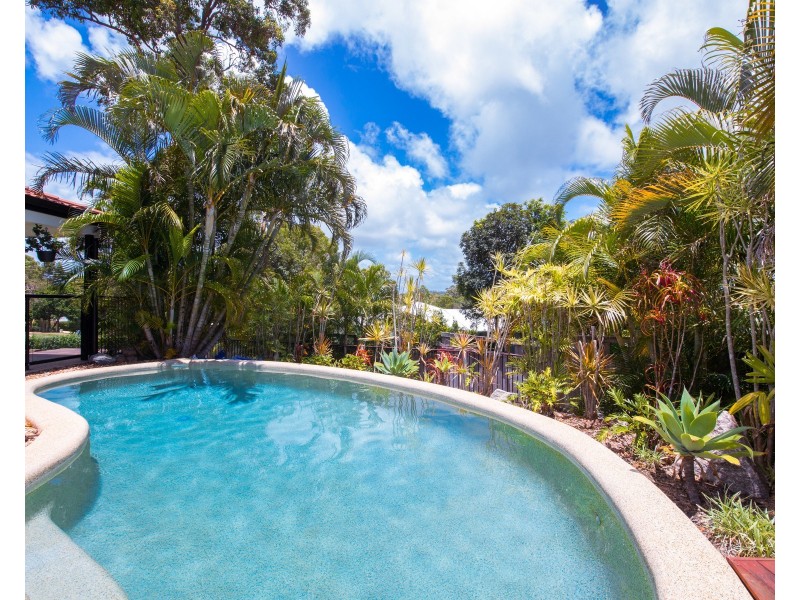 5 Parkview Parade, Peregian Springs QLD 4573