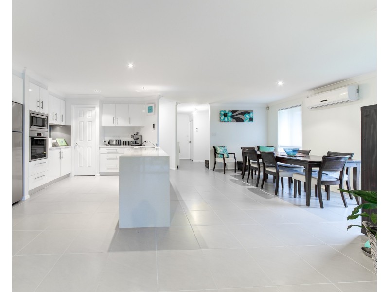 5 Parkview Parade, Peregian Springs QLD 4573