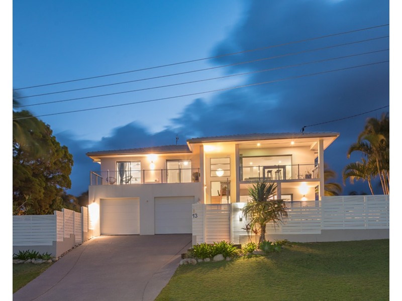 13 Toulambi Street, Noosa Heads QLD 4567