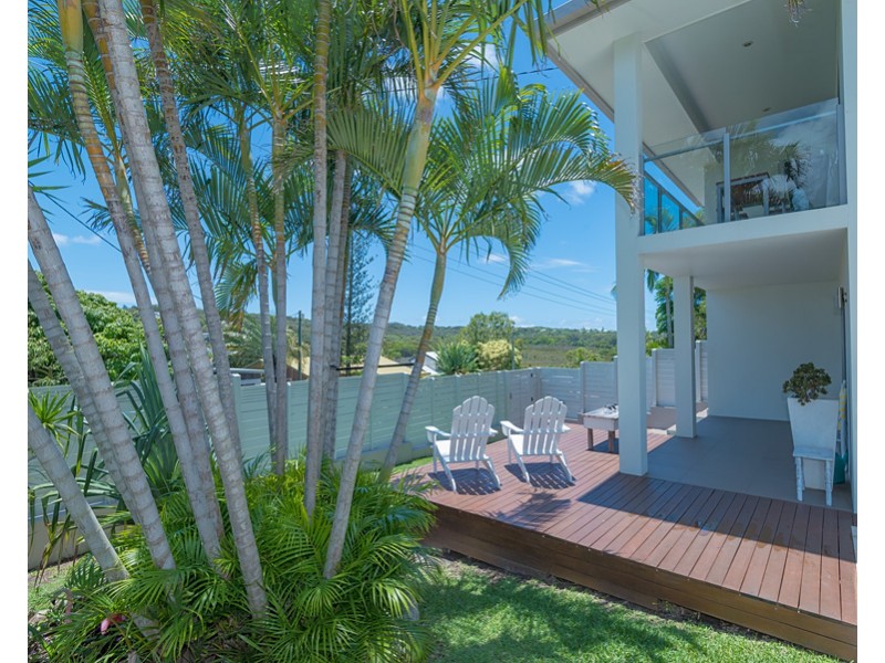 13 Toulambi Street, Noosa Heads QLD 4567