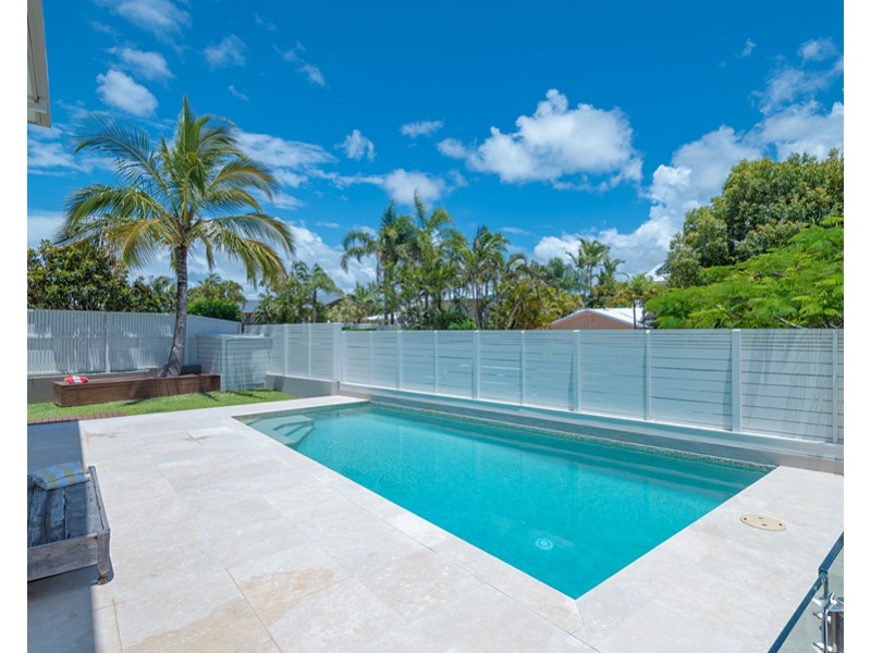 13 Toulambi Street, Noosa Heads QLD 4567