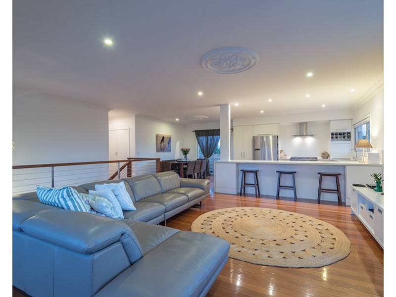 13 Toulambi Street, Noosa Heads QLD 4567