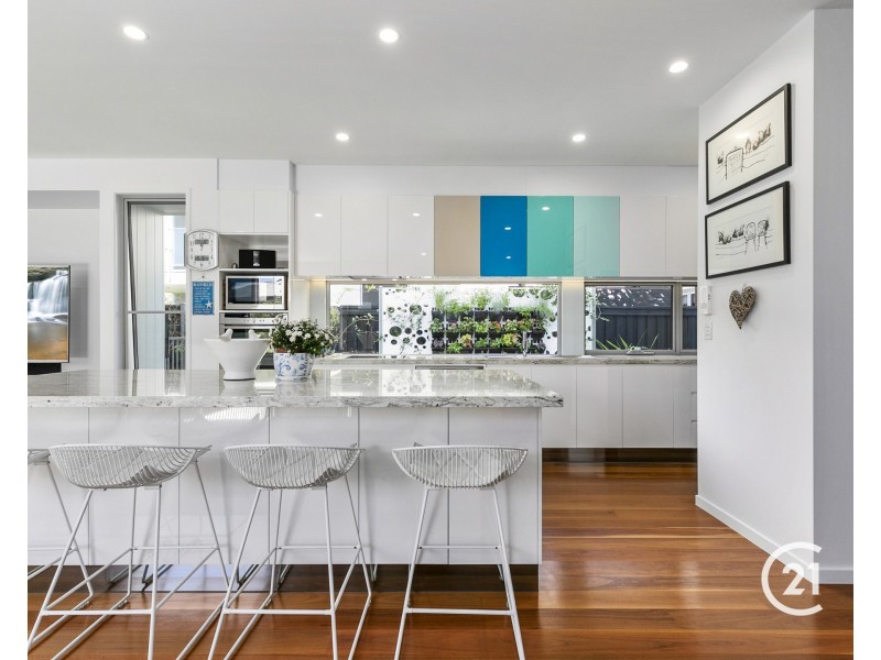 7 Surfside Lane, Mount Coolum QLD 4573