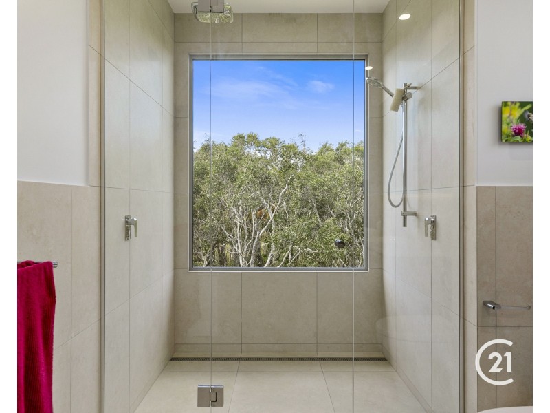 7 Surfside Lane, Mount Coolum QLD 4573