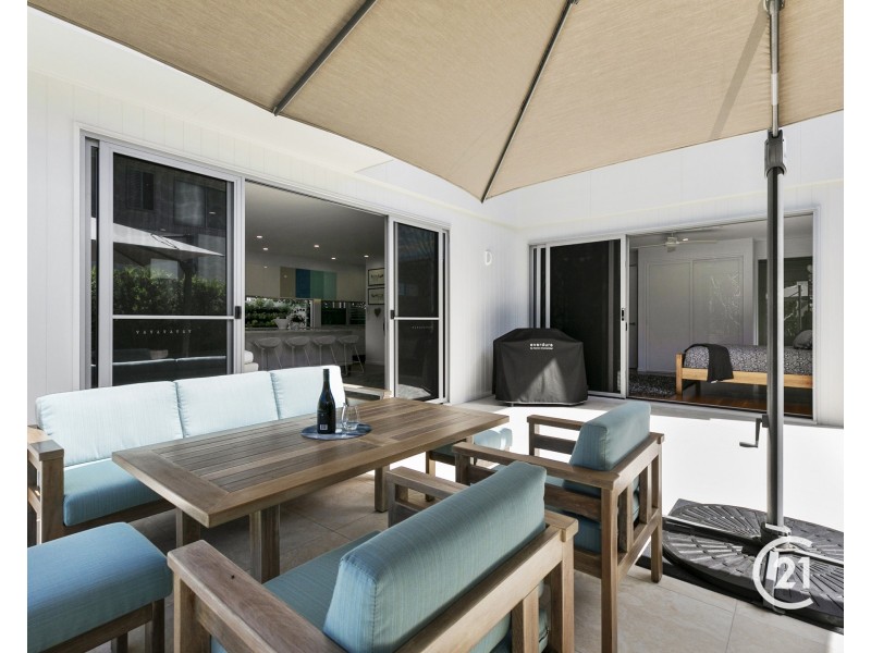 7 Surfside Lane, Mount Coolum QLD 4573