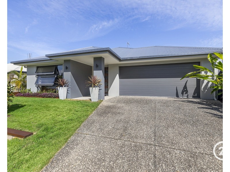 4 Silver Wattle Grove, Peregian Springs QLD 4573