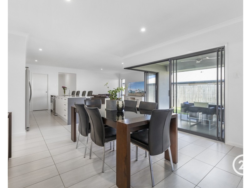 4 Silver Wattle Grove, Peregian Springs QLD 4573