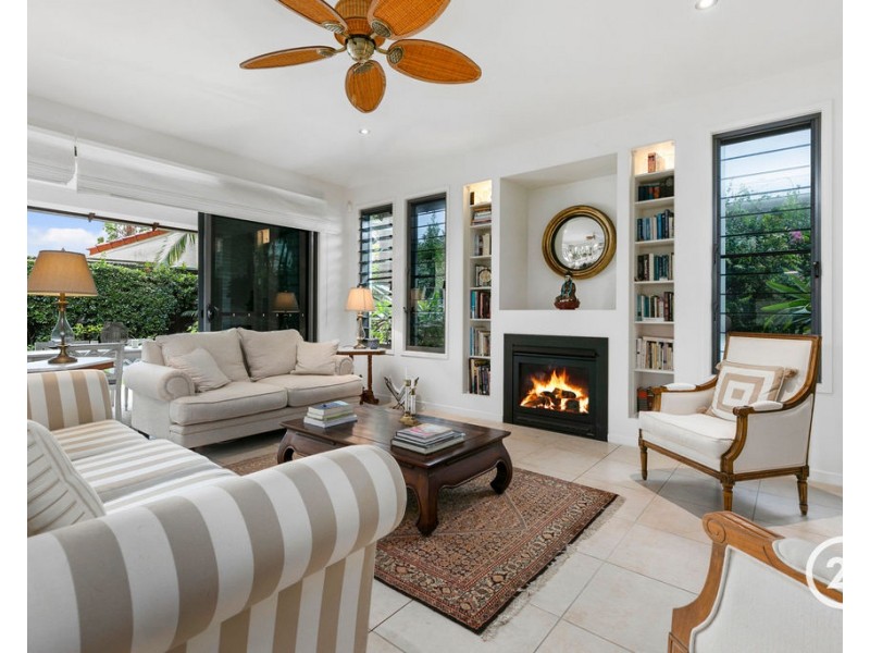 37/115 Peregian Springs Drive, Peregian Springs QLD 4573