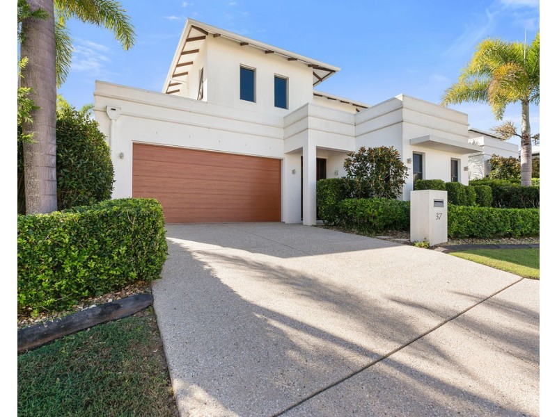 37/115 Peregian Springs Drive, Peregian Springs QLD 4573