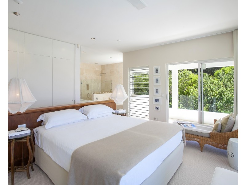 10 Surfside Court, Sunshine Beach QLD 4567
