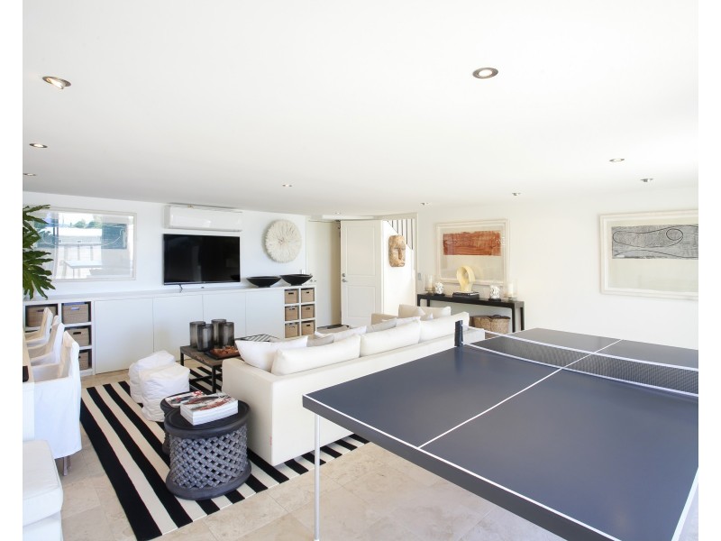 10 Surfside Court, Sunshine Beach QLD 4567