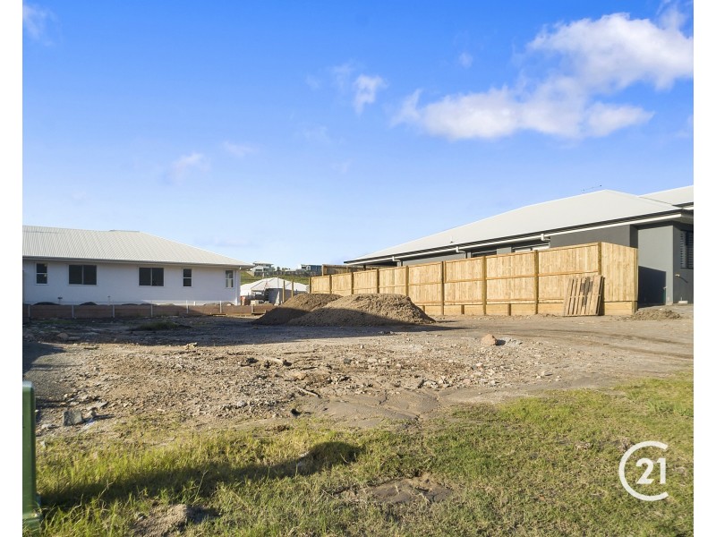 21 Fantail Square, Peregian Springs QLD 4573