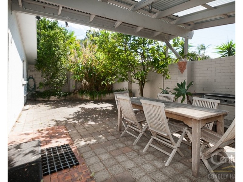 63 Pacific Avenue, Sunshine Beach QLD 4567