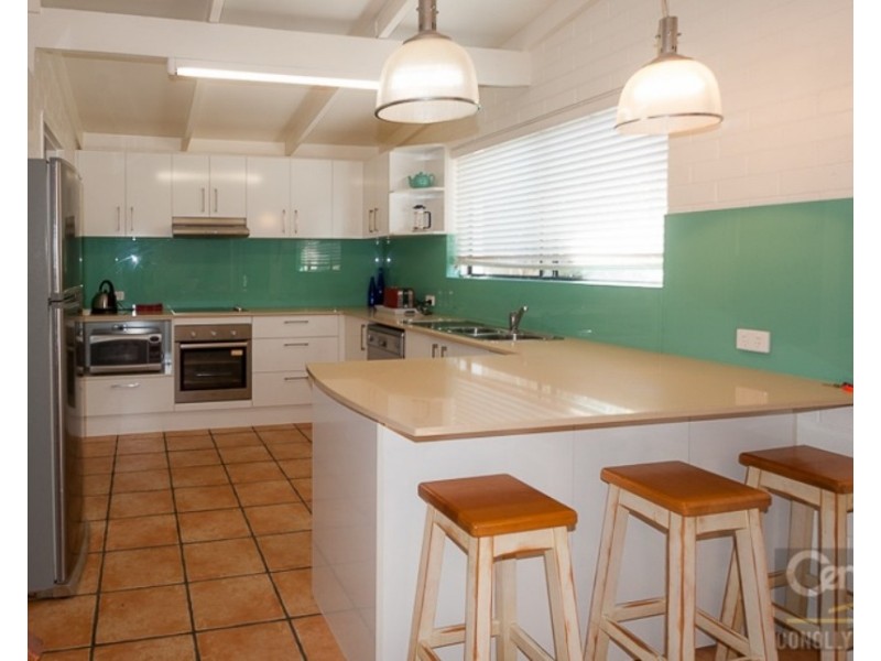 63 Pacific Avenue, Sunshine Beach QLD 4567