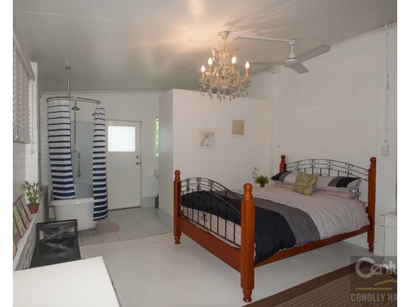 63 Pacific Avenue, Sunshine Beach QLD 4567