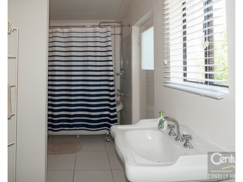 63 Pacific Avenue, Sunshine Beach QLD 4567