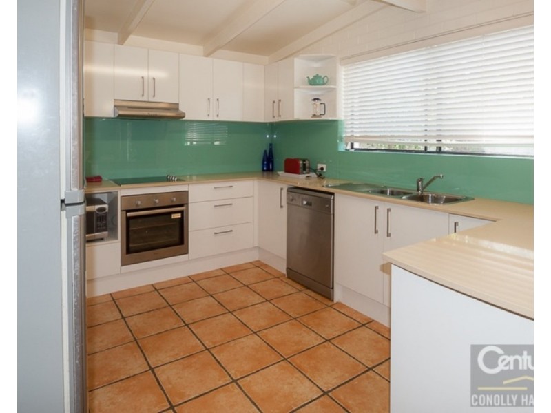 63 Pacific Avenue, Sunshine Beach QLD 4567