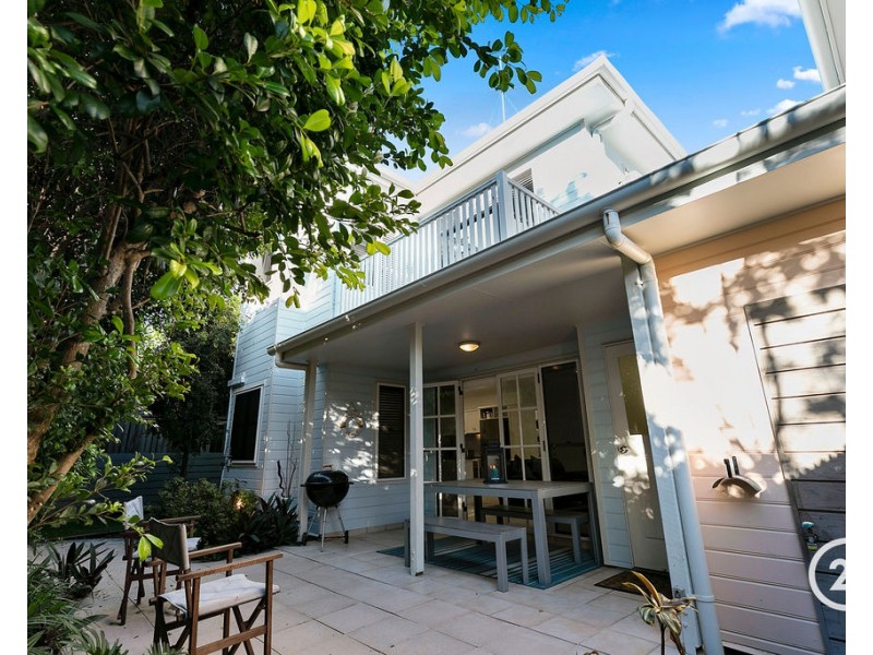 6/12 Duke Street, Sunshine Beach QLD 4567