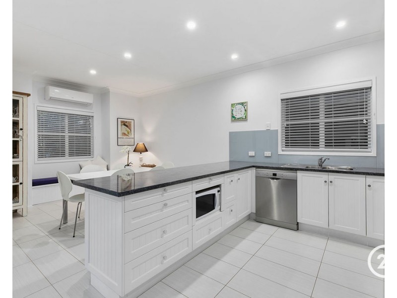 6/12 Duke Street, Sunshine Beach QLD 4567