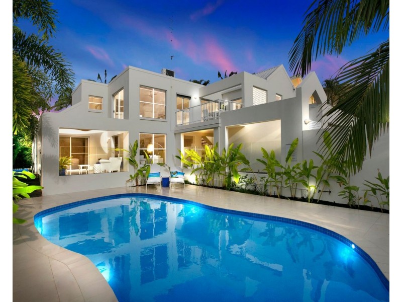 44 Arkana Drive, Noosa Heads QLD 4567