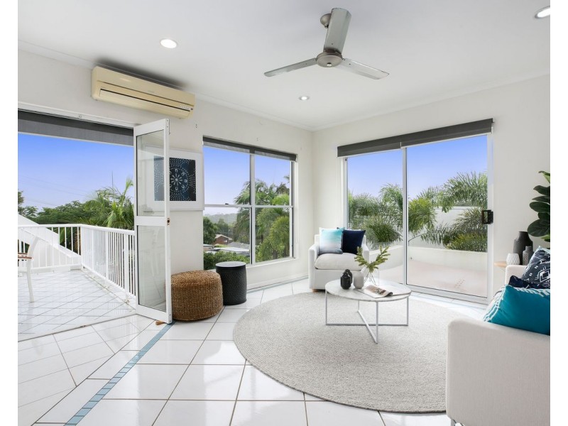 44 Arkana Drive, Noosa Heads QLD 4567