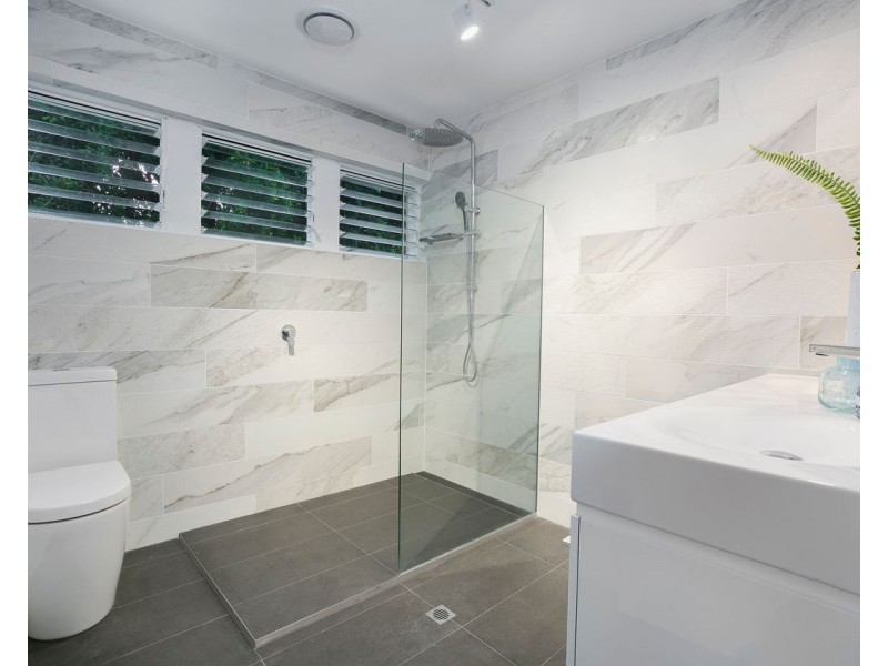 44 Arkana Drive, Noosa Heads QLD 4567