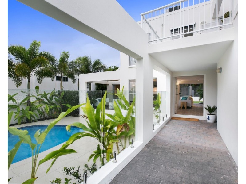 44 Arkana Drive, Noosa Heads QLD 4567