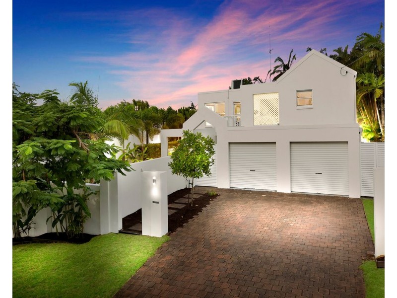 44 Arkana Drive, Noosa Heads QLD 4567