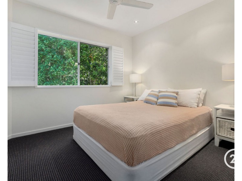 2/1 Ferris Street, Sunshine Beach QLD 4567