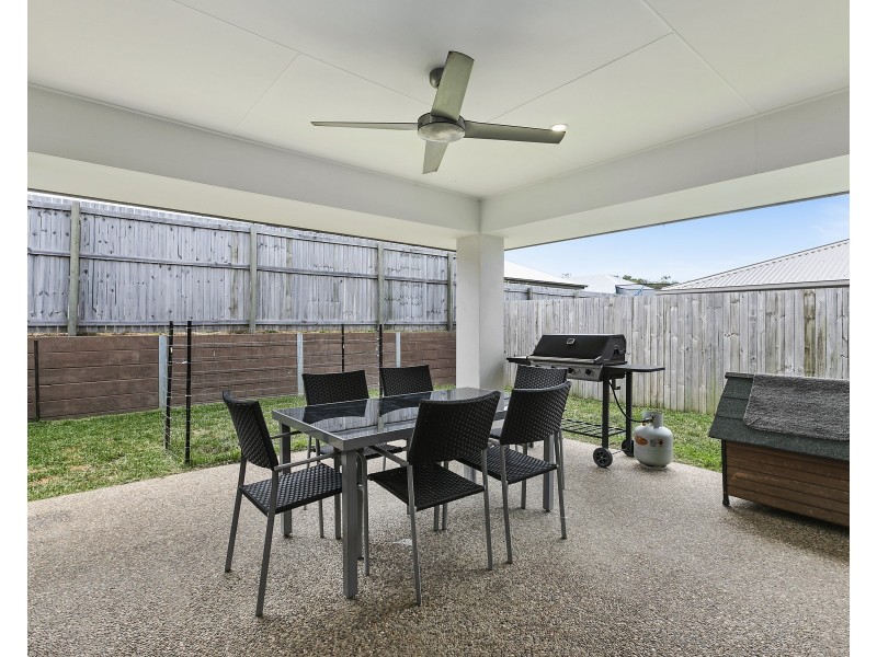 8 Silky Oak Court, Peregian Springs QLD 4573