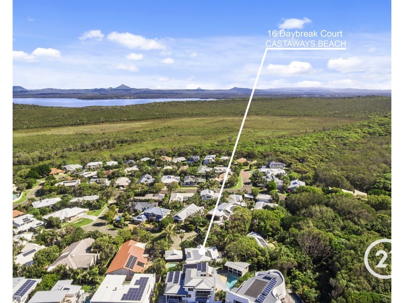 16 Daybreak Court, Castaways Beach QLD 4567