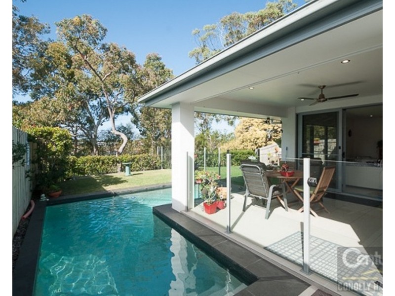 2 Crenshaw Pl, Peregian Springs QLD 4573