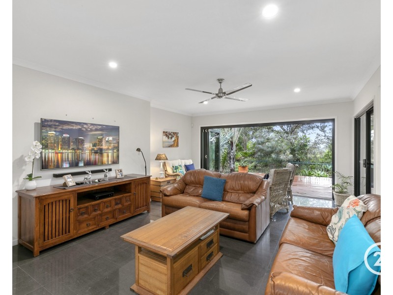 12 Longwood Drive, Peregian Springs QLD 4573