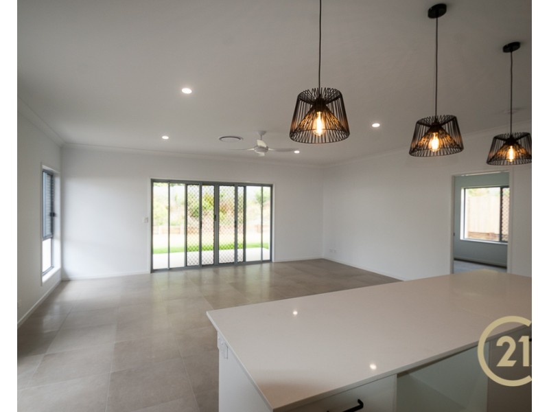 3 Arthur Court, Cooroy QLD 4563