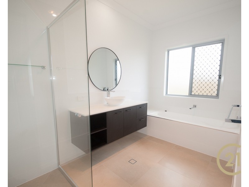 3 Arthur Court, Cooroy QLD 4563