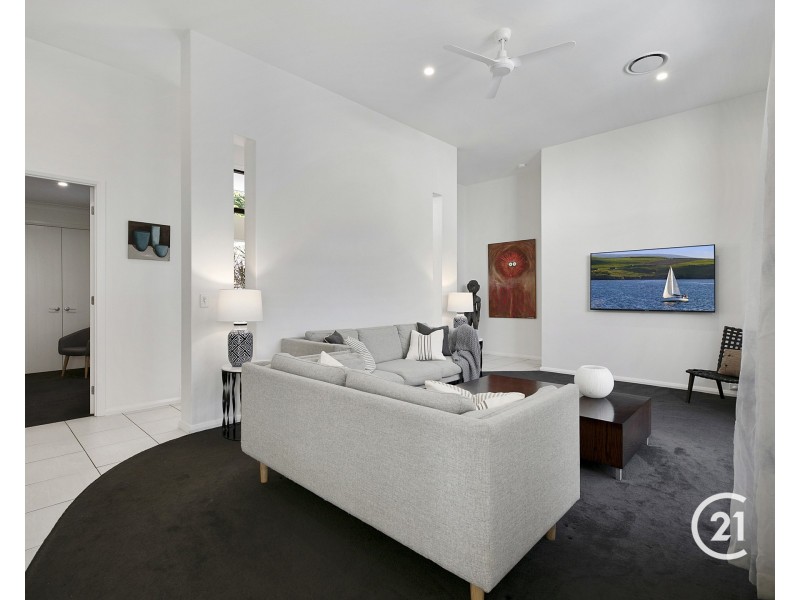 11 Bunker Court, Peregian Springs QLD 4573