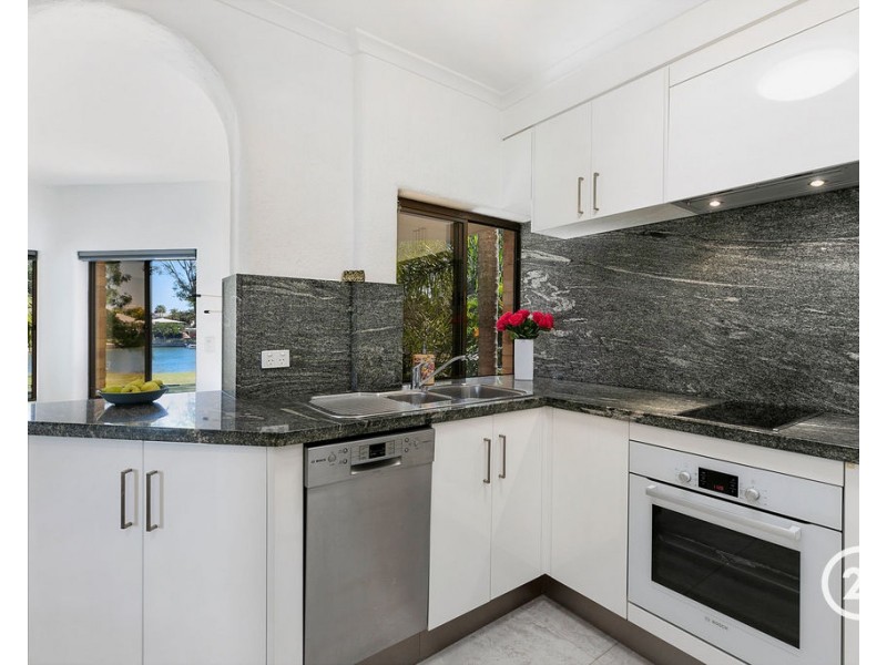 3/95 Noosa Parade, Noosa Heads QLD 4567