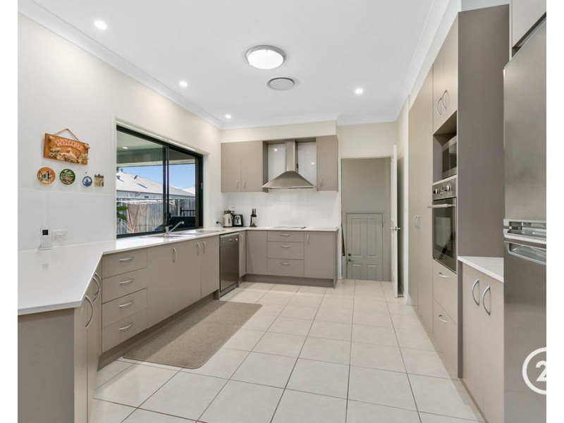 10 Balgownie Drive, Peregian Springs QLD 4573