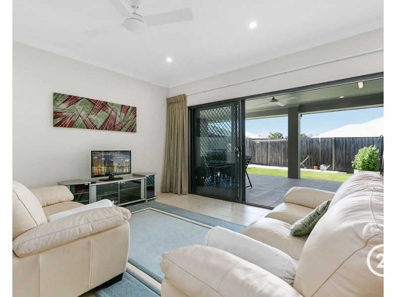 10 Balgownie Drive, Peregian Springs QLD 4573