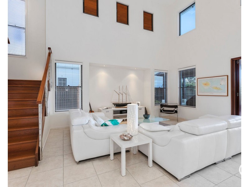 13/115 Peregian Springs Drive, Peregian Springs QLD 4573