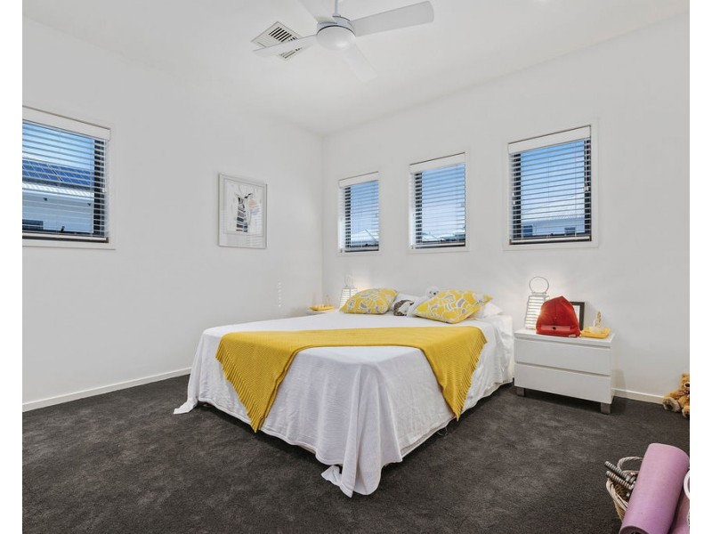 13/115 Peregian Springs Drive, Peregian Springs QLD 4573