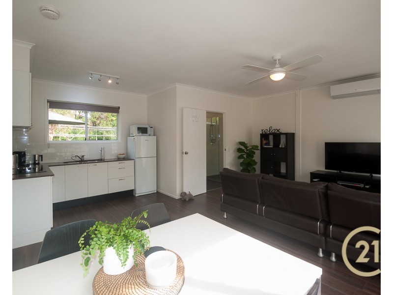 33 Green Gate Road, Cooroibah QLD 4565